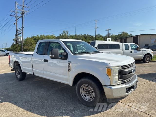 Ford F-250 Muu