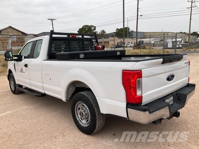 Ford F-250 Madelkaubikud