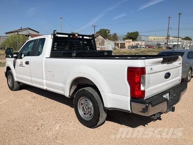 Ford F-250 Madelkaubikud