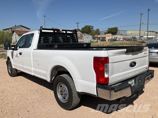 Ford F-250 Madelkaubikud