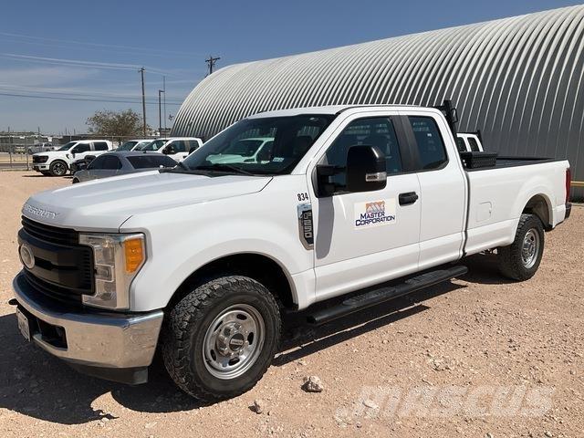 Ford F-250 Madelkaubikud