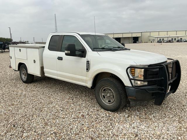 Ford F-250 Madelkaubikud