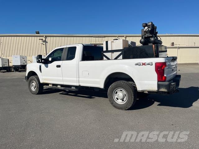 Ford F-250 Madelkaubikud