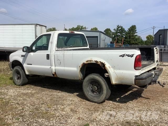 Ford F-350 Muu