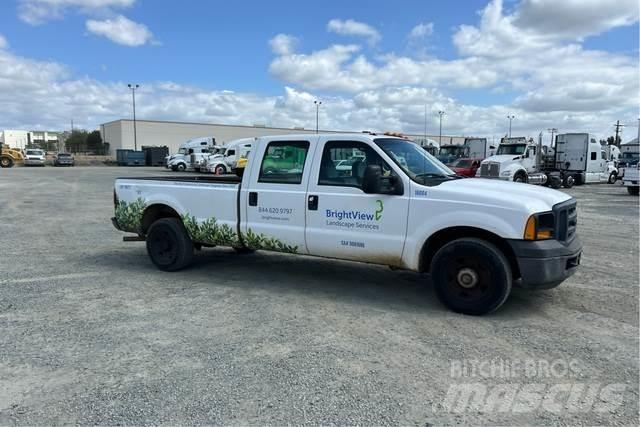 Ford F-350 Muu