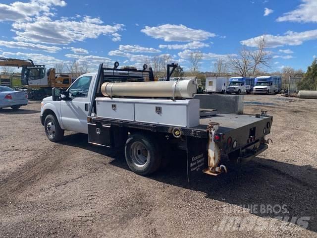 Ford F-350 Madelautod
