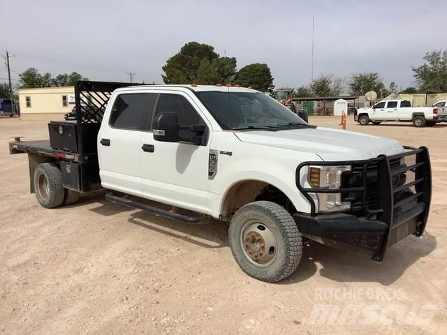 Ford F-350 Madelautod