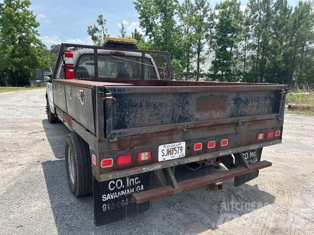 Ford F-350 Madelautod