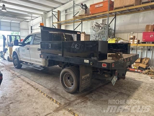 Ford F-350 Madelautod
