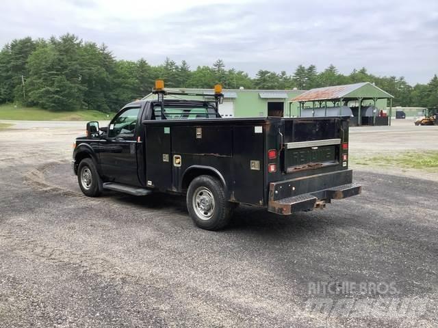 Ford F-350 Madelkaubikud