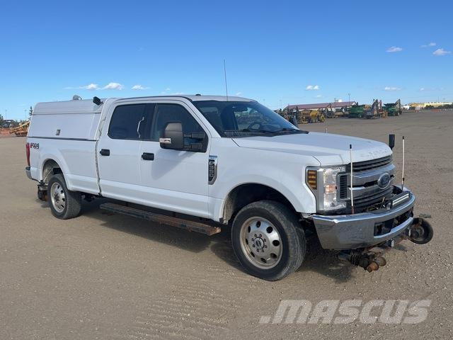 Ford F-350 Madelkaubikud