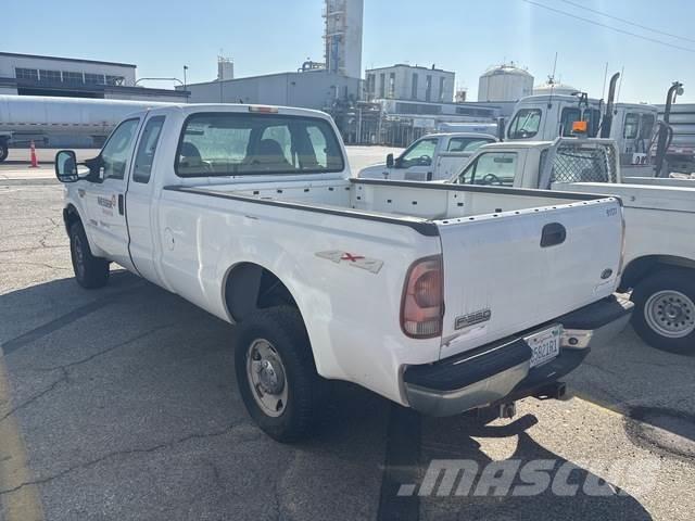 Ford F-350 Muu