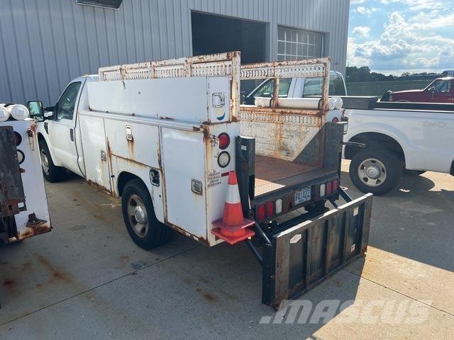 Ford F-350 Madelkaubikud