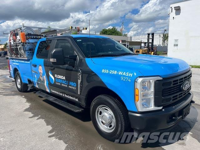 Ford F-350 Muu