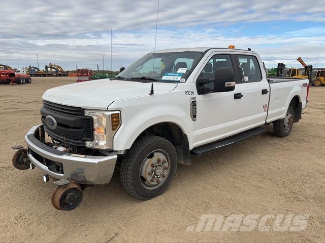 Ford F-350 Madelkaubikud