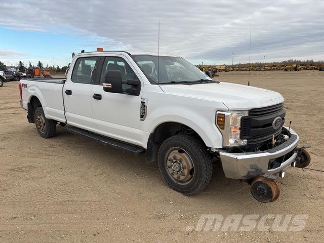 Ford F-350 Madelkaubikud