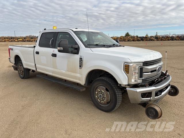 Ford F-350 Madelkaubikud