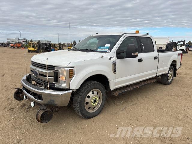 Ford F-350 Madelkaubikud