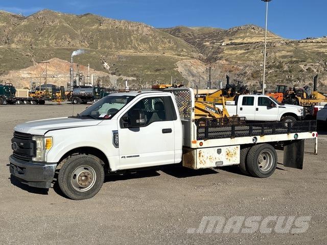 Ford F-350 Madelautod