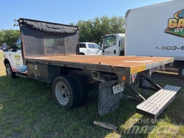 Ford F-450 Madelautod