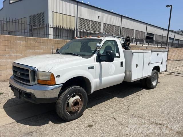 Ford F-450 Munitsipaalsõidukid