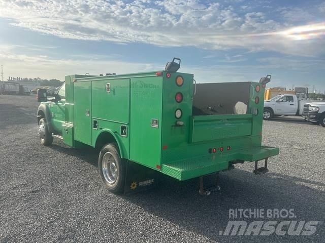 Ford F-450 Munitsipaalsõidukid