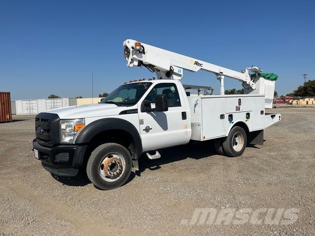 Ford F-450 Auto korvtõstukid