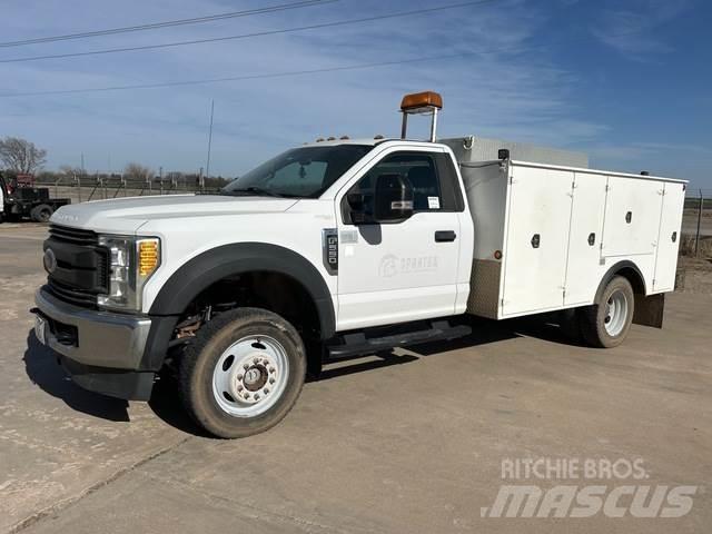 Ford F-550 Munitsipaalsõidukid
