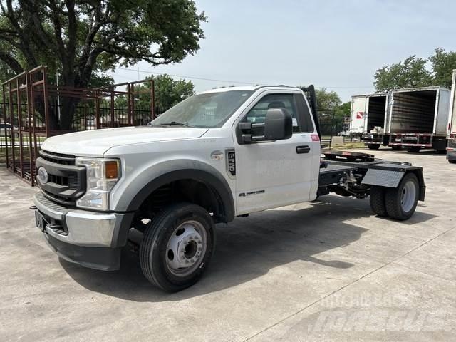 Ford F-550 Muu