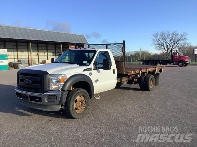 Ford F-550 Madelautod