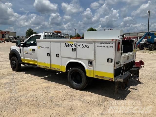 Ford F-550 Muu