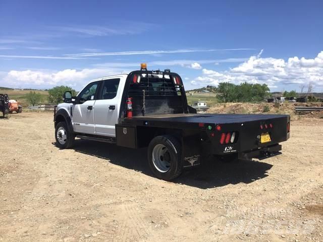 Ford F-550 Madelautod