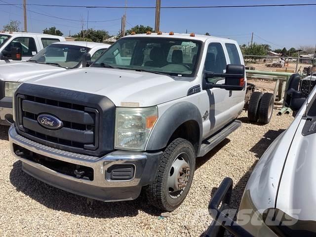 Ford F-550 Kabiinid