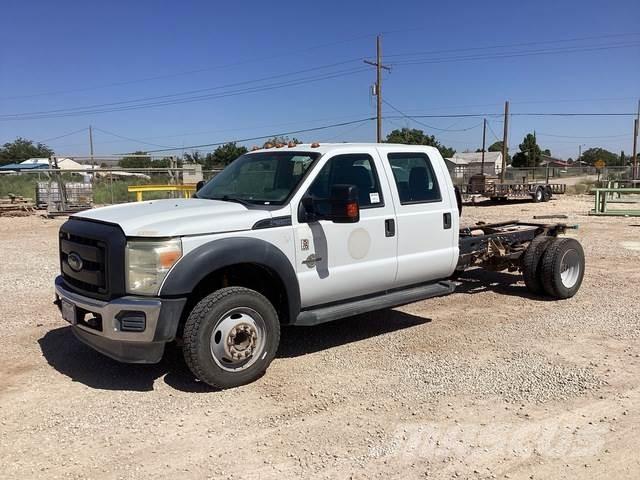 Ford F-550 Kabiinid