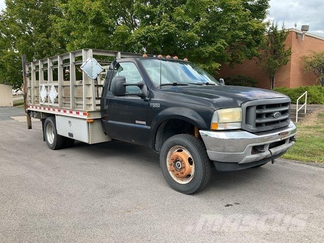 Ford F-550 Madelautod
