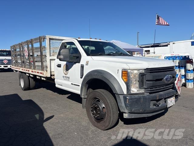 Ford F-550 Madelautod