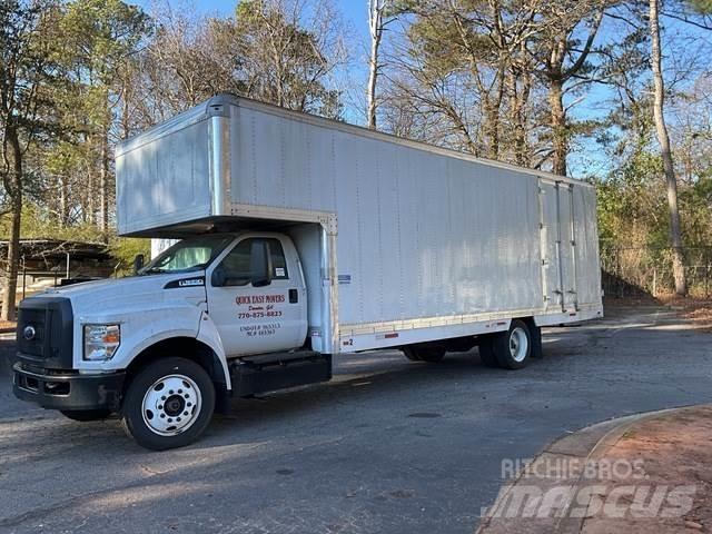 Ford F-650 Furgoonautod