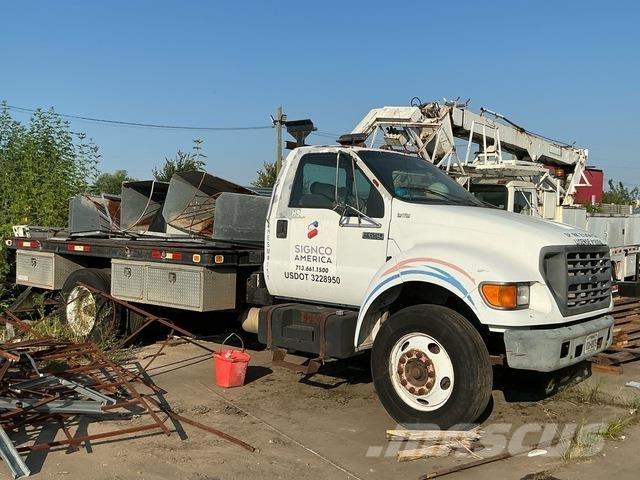 Ford F-650 Madelautod