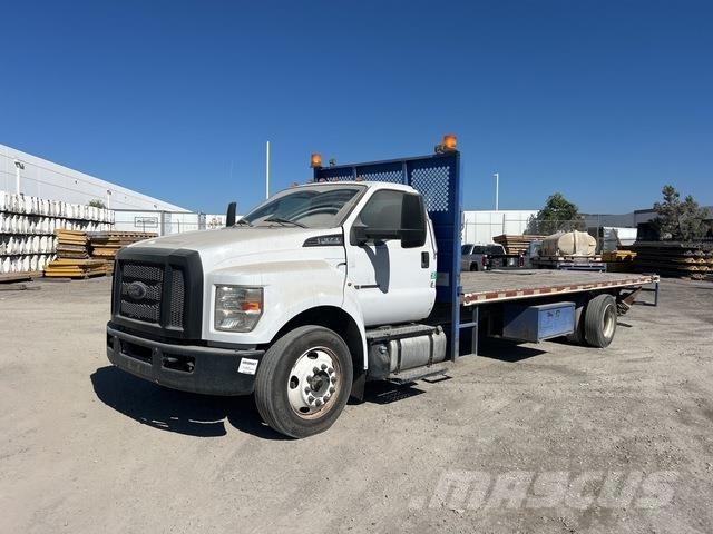 Ford F-650 Madelautod