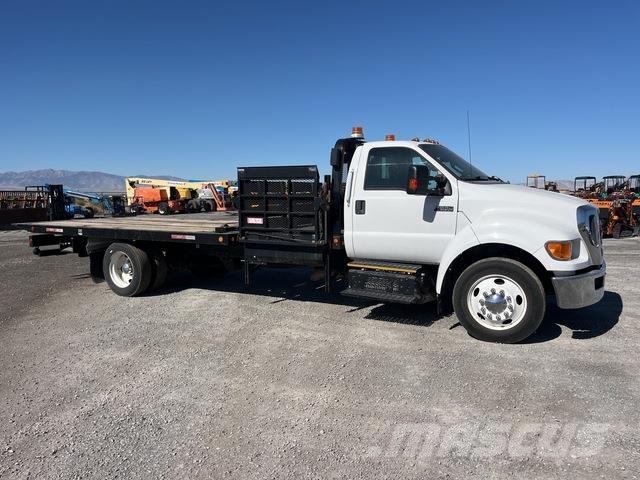 Ford F-650 Puksiirid