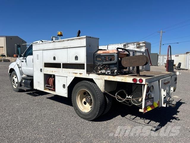 Ford F-650 Madelkaubikud