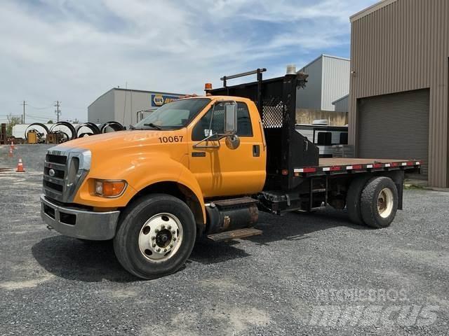 Ford F-750 Madelautod