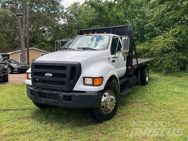 Ford F-750 Madelautod