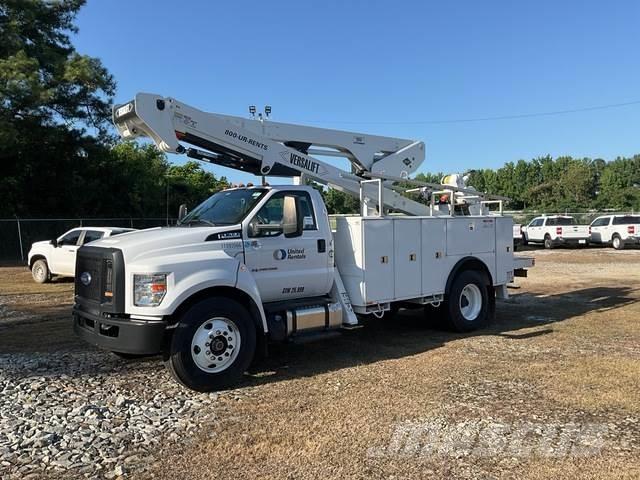Ford F-750 Auto korvtõstukid