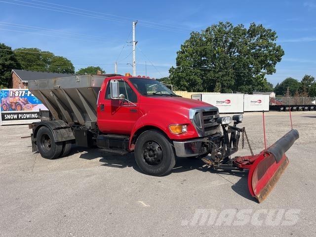 Ford F-750 Lumesahad