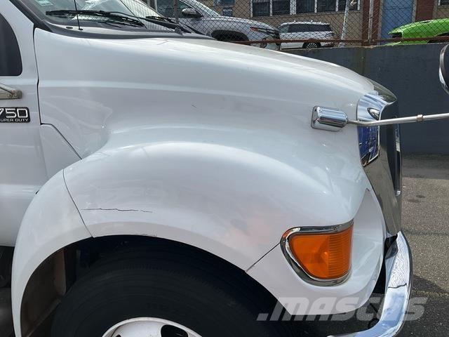 Ford F-750 Jookide jaotusveokid