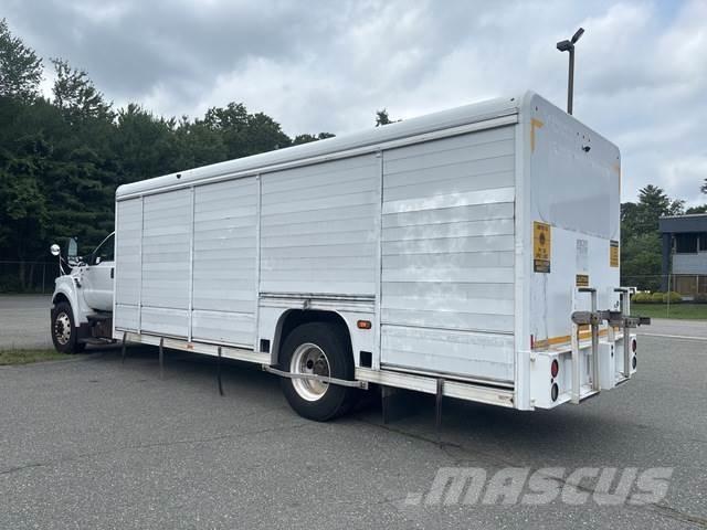 Ford F-750 Jookide jaotusveokid