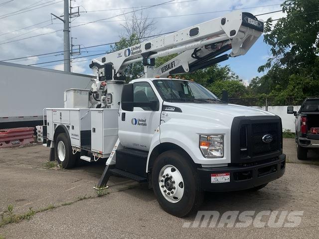 Ford F-750 Auto korvtõstukid