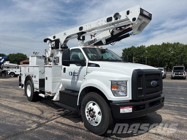 Ford F-750 Auto korvtõstukid
