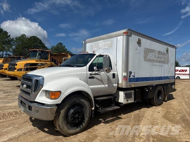 Ford F-750 Tsisternveokid